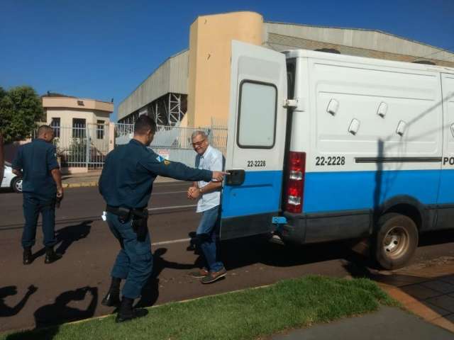 Rondon chega atrasado e passa por per&iacute;cia sem m&eacute;dico da defesa 