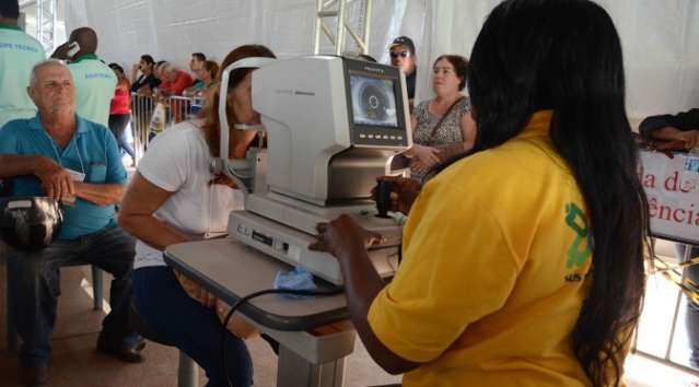 Com atendimento oftalmol&oacute;gico, Caravana da Sa&uacute;de registra 550 pacientes hoje