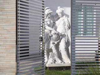 Estátuas em mansão localizada na Rua Nevada,que deu nome à operação da PF (Foto/Arquivo)