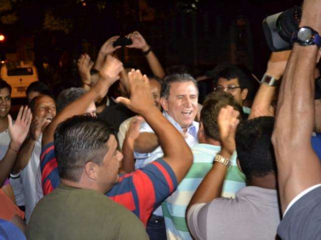 Giroto diz que sai feliz de debate e pede &quot;escolha certa&quot; ao eleitor