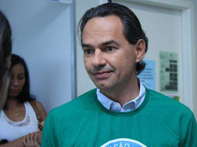Prefeito veta equipes m&oacute;veis para  unidades de sa&uacute;de superlotadas