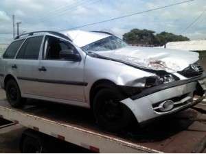 Tr&ecirc;s pessoas morrem em acidente entre carro e bicicleta na BR-163