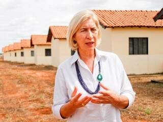 Maria do Carmo Avesani detalhou problemas contratuais que atrasaram conclusão do residencial. (Foto: Divulgação)