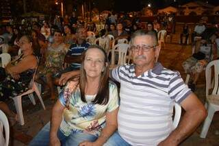 Fátima de Oliveira ao lado do esposo, Luiz Carlos Ferreira estavam na plateia (Foto: Alana Portela)