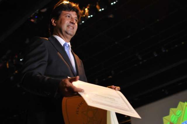 Mandetta pode levar lideran&ccedil;as para o PL e &quot;explodir&quot; com o DEM em MS