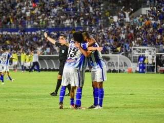 Corinthians perde por 2 a 1 para o CSA e deixa o G-6 do Brasileir&atilde;o 