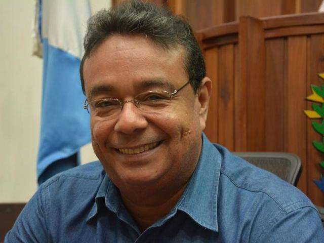 Quero voltar a ser prefeito para devolver o brilho a Corumbá, diz Ruiter