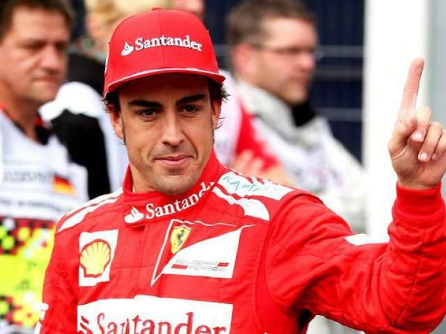  Sob chuva, Alonso crava a pole position no GP da Alemanha