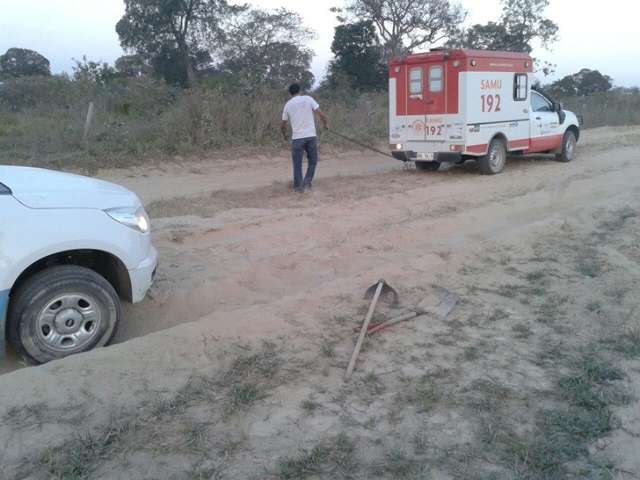 Trabalhador rural morre atropelado ap&oacute;s cair da carroceira de caminh&atilde;o 