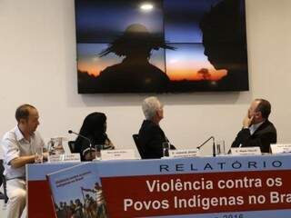 Lançamento do relatório Violência Contra os Povos Indígenas, em Brasília (Foto: Valter Campanato/Agência Brasil)