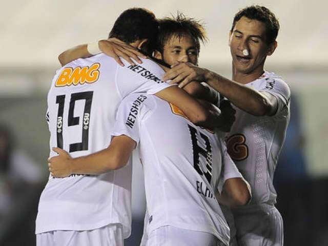  Santos goleia por 8 a 0 o Bol&iacute;var e vai para as quartas da Libertadores