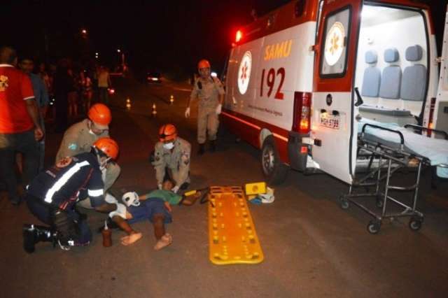 Crian&ccedil;a de 8 anos &eacute; atropelada por motociclista e fica gravemente ferida