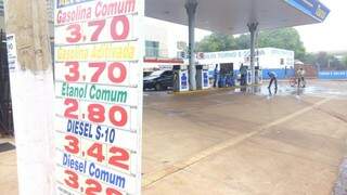 Nesse posto, etanol está 2 centavos mais barato em relação a abril (Foto: Eliel Oliveira)