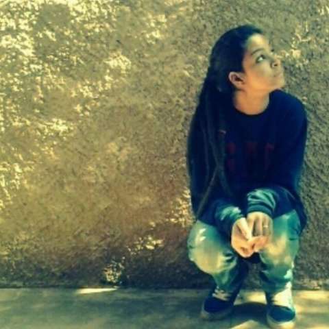 Adolescente desaparece ap&oacute;s visitar amiga e fam&iacute;lia fica desesperada