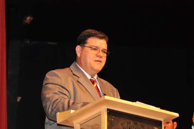 Representando reeleitos, Paulo Pedra exalta figuras carimbadas da C&acirc;mara
