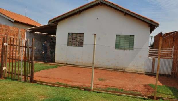 Casal morto nessa tarde tem 25 anos e agress&otilde;es eram constantes 