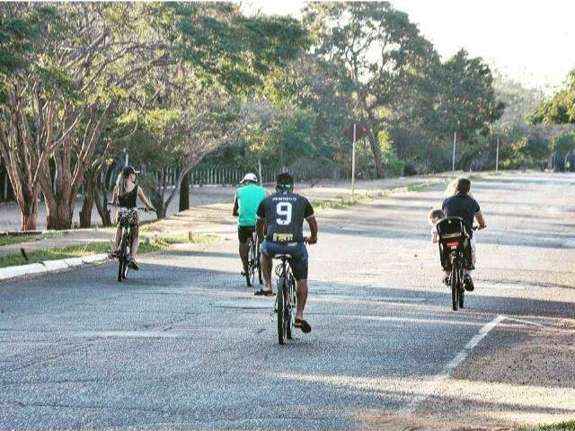 1º Cicloturismo de Campo Grande realiza pedalada com passeio por trechos  históricos da cidade – UFMS