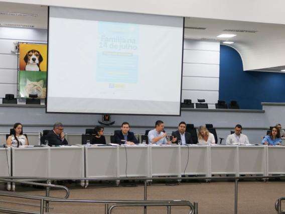 Fechamento da rua &eacute; primeiro passo para ocupa&ccedil;&atilde;o da 14, avalia secret&aacute;ria