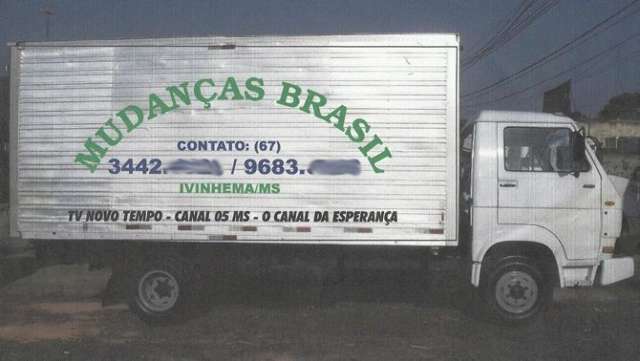 Bandidos contratam frete, roubam caminh&atilde;o e deixam pai e filho amarrados