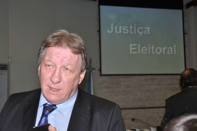 TRE sorteia urnas de vota&ccedil;&atilde;o paralela para garantia de seguran&ccedil;a