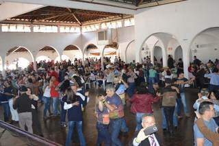 Festa lotou no primeiro Encontro Nacional da Família Sandim, em Campo Grande. (Foto: Thailla Torres)