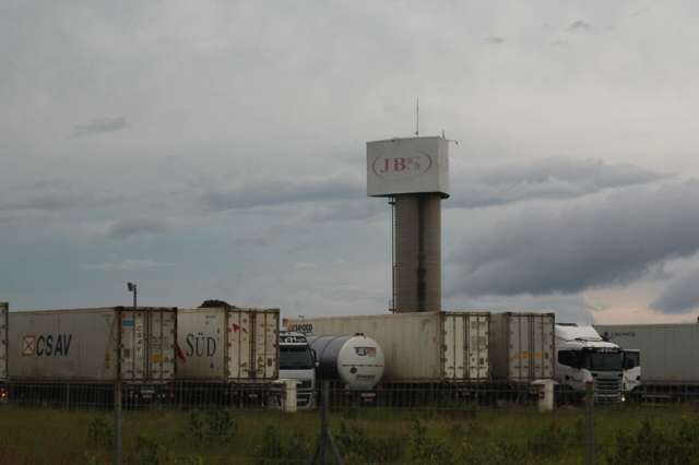 Valor pago de ICMS pela JBS aumentou em R$ 33 milh&otilde;es, afirma governador 