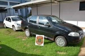 Pol&iacute;cia prende tr&ecirc;s traficantes com meia tonelada de maconha