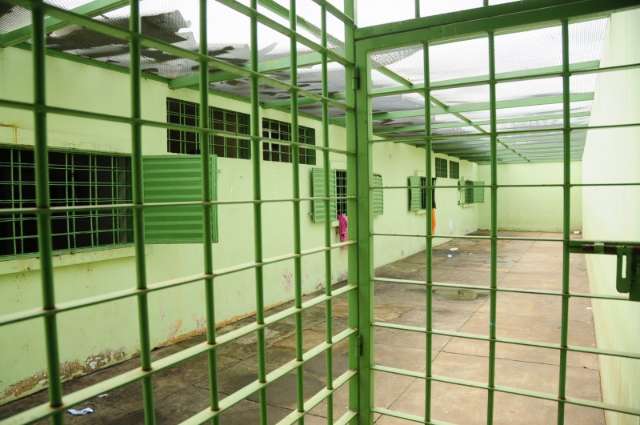 Dificuldade dupla: recuperar  infrator inclui combater droga