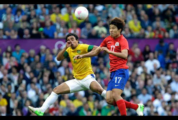  Brasil termina primeiro tempo vencendo a Coreia do Sul por 1 a 0