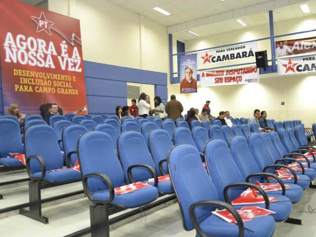  Conven&ccedil;&atilde;o do PT &eacute; aberta com carta de Zeca pedindo voto para Vander