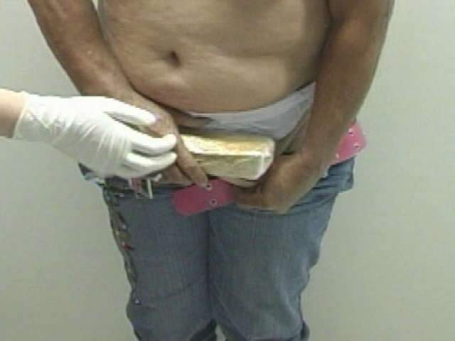  Traficantes ga&uacute;chos usavam idosas de MS para transportar coca&iacute;na em fraldas