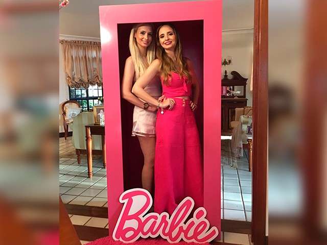 FESTA EM CASA TEMA BARBIE ADULTA 