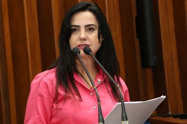 Projeto cria medidas contra viol&ecirc;ncia a professores nas escolas