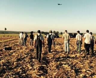 Local onde torre de energia foi derrubada por grupo guerrilheiro, a 130 km da fronteira do Paraguai com o Brasil (Foto: ABC Color)