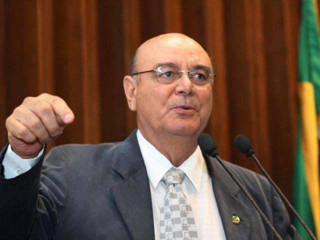 Juiz condena Tetila a devolver R$ 173 mil por ambul&acirc;ncias superfaturadas