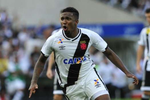 De virada, Vasco vence Cear&aacute; e est&aacute; de volta &agrave; elite em 2017