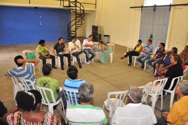 Fundac e escolas de samba da Capital discutem o Carnaval 2013