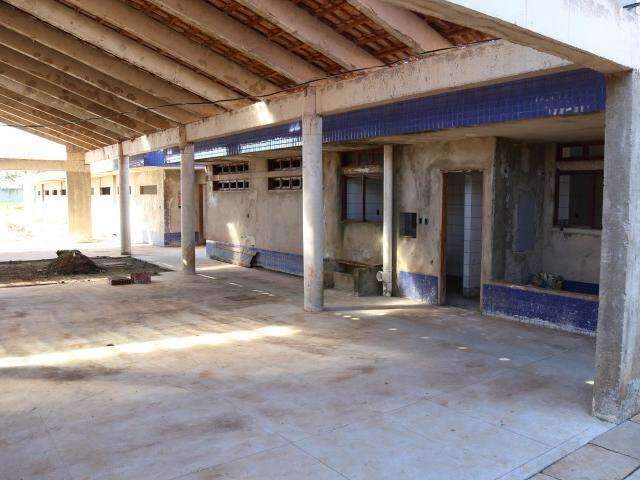 Obras do pacote milion&aacute;rio de Bernal est&atilde;o paradas, constatam vereadores 