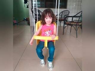 Emilly Vitória nasceu com síndrome de Down e aos cinco anos também foi diagnosticada com síndrome de &quot;moyamoya&quot; (Foto: Arquivo Pessoal)