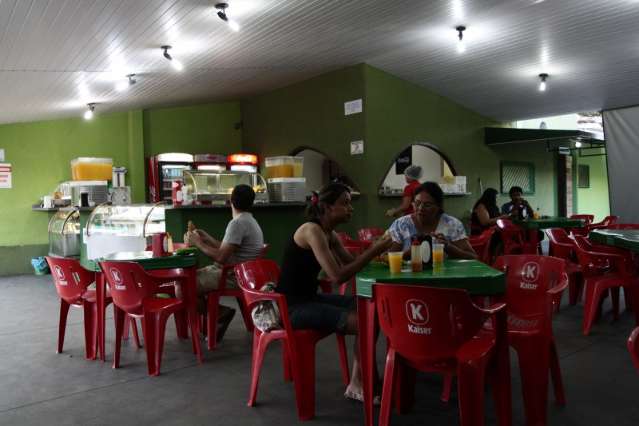 Empres&aacute;rio n&atilde;o desiste dos sonhos ap&oacute;s falir 5 vezes vendendo salgados
