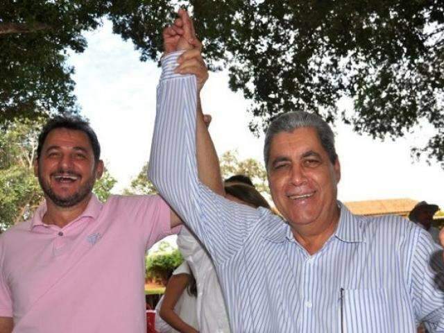 Prefeito de Costa Rica exige ser o plano B do PMDB para se filiar ao partido 