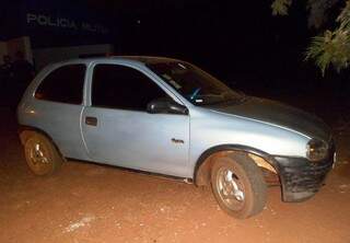 Veículo que foi roubado em Campo Grande estava com outra placa. (Foto: Divulgação)
