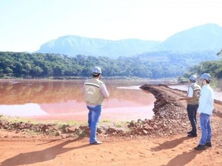 Fiscalização do Imasul encontrou problemas nas estruturas de duas barragens da Vetorial Mineração, em Corumbá (Foto: Imasul)