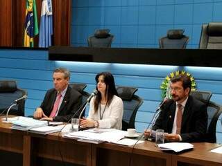 Da esquerda à direita, Paulo Corrêa (PR), Mara Caseiro (PSDB) e Pedro Kemp (PT). (Foto: Arquivo).