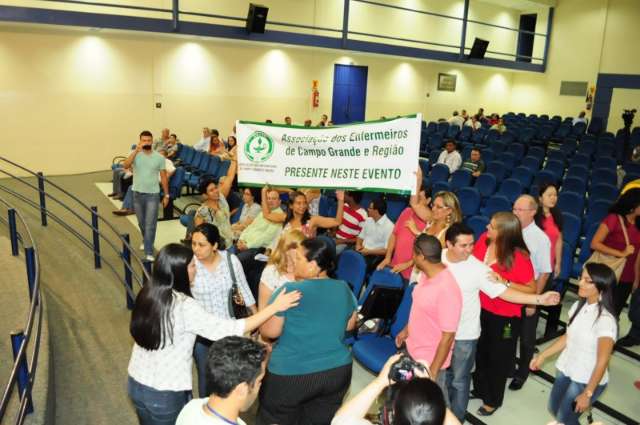Audi&ecirc;ncia dia 13 discute lei que reduziu jornada para servidores municipais 