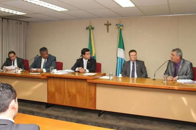 CPI dos Combust&iacute;veis ir&aacute; apresentar relat&oacute;rio no final de junho