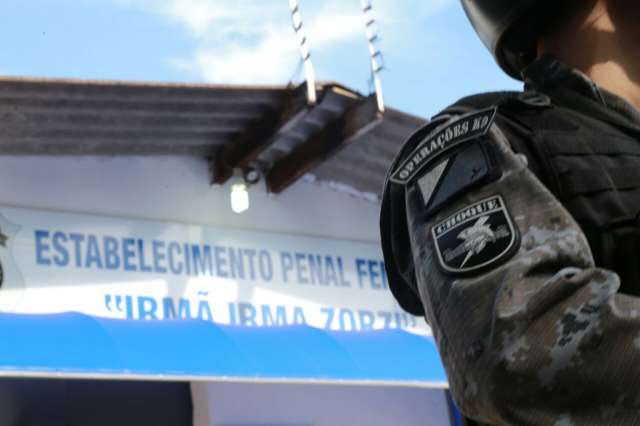 A&ccedil;&atilde;o contra PCC mira 15 presos, bloqueia contas e linhas de celular 