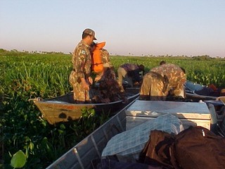 PMA inicia operação para evitar pesca predatória antes da Piracema PMA inicia operação para evitar pesca predatória antes da Piracema