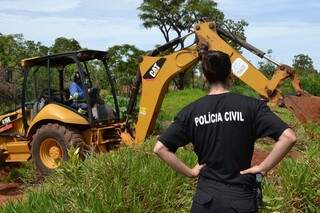 Investigações sobre as mortes levaram a polícia a um cemitério clandestino no Jardim Veraneio ( Foto: Arquivo)