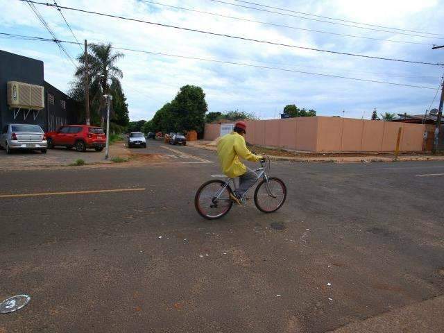 &ldquo;Ele tinha sido efetivado no emprego&rdquo;, diz pai de jovem morto em acidente